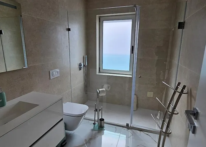 Surf & Luxury * Bicas